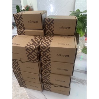 Thiết bị cân bằng tải Mikrotik RB750Gr3