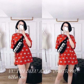 Áo thun hai màu đen đỏ