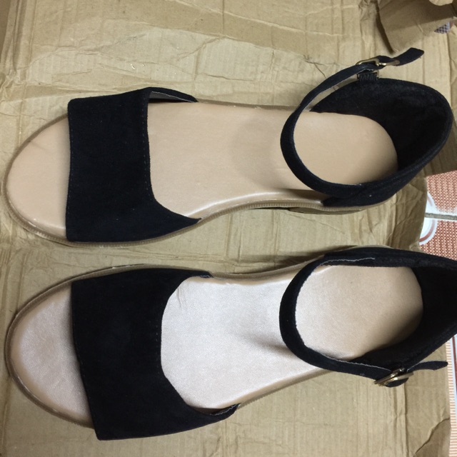 Dép sandal đen