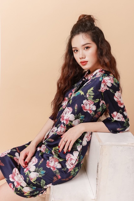 Đầm suông Solei Boutique size M