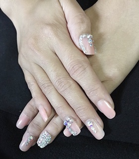 Combo đồ nail khách đặt 200k