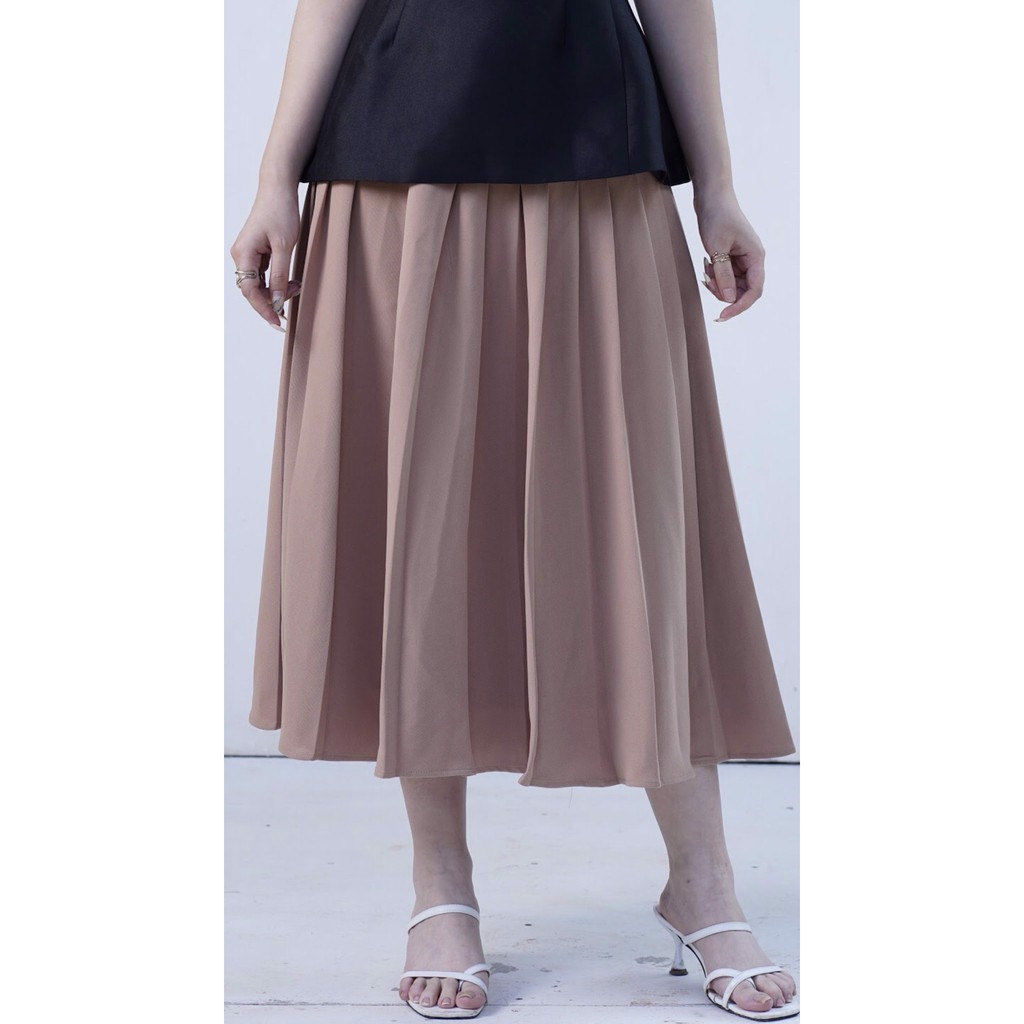 Chân váy xếp ly vừa dáng xòe cạp cao hàng thiết kế Fank Skirt by KHALES