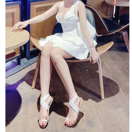 Giày Sandal nữ đế bệt chiến binh xỏ ngón dây mảnh quai chéo hot mùa hè đi biển đi chơi đi học - TB-Go [Hoàn Xu]