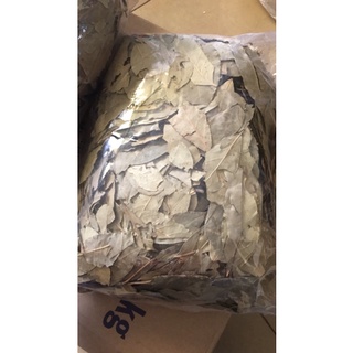 Lá Nguyệt quế/ lá thơm/ lá cari 100g