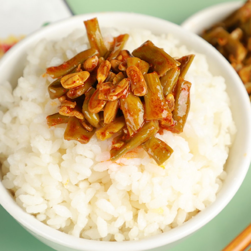 Lọ Rau Ăn Kèm Cơm Cay Ngon JiXiangJu 330g - Đặc Sản Tứ Xuyên