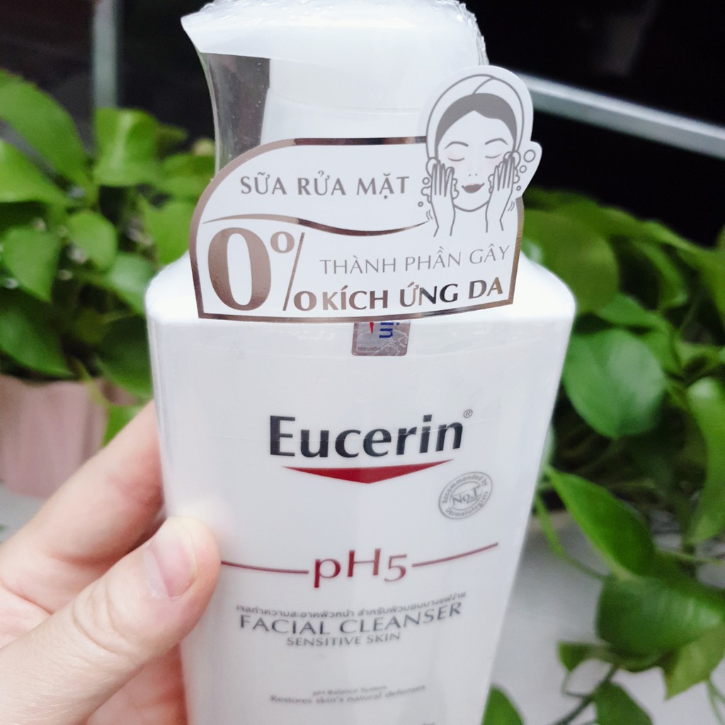 Sữa Rửa Mặt Eucerin Facial Cleanser PH5 Sensitive Skin 400ml - Dành Cho Da Nhạy Cảm