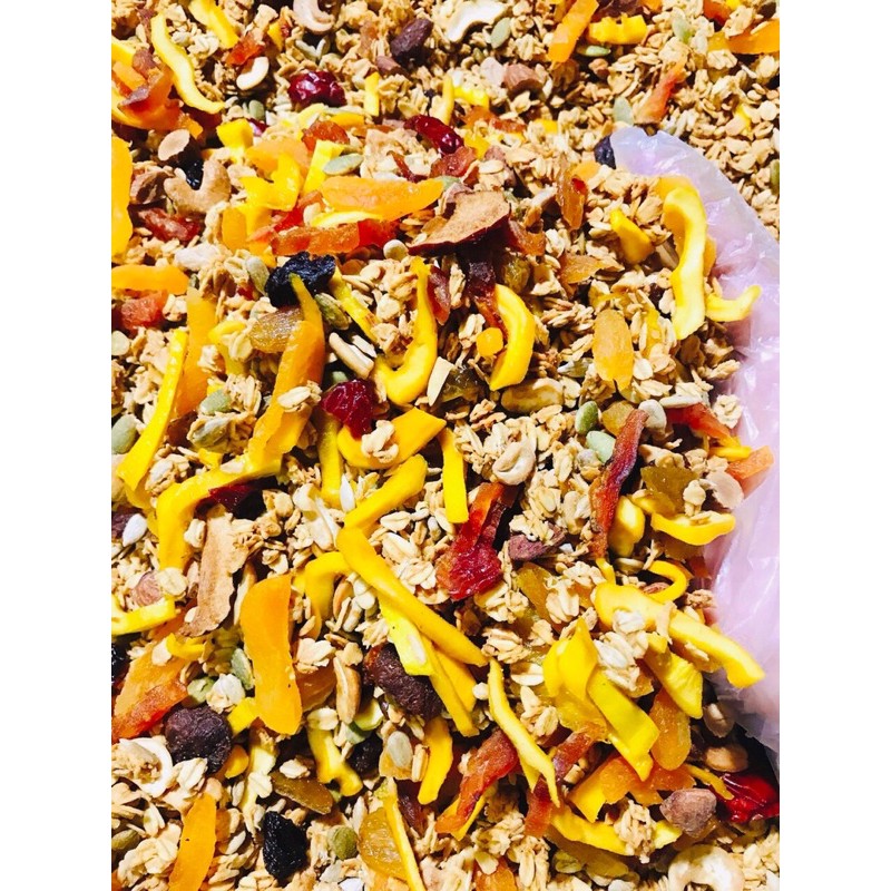 Ngũ cốc granola ăn liền giảm cân ít yến mạch 500g | BigBuy360 - bigbuy360.vn