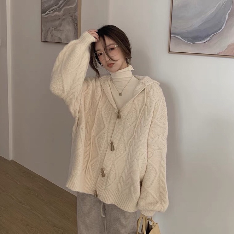 Áo Khoác len Cadigan bo tay có mũ cúc cách điệu | BigBuy360 - bigbuy360.vn