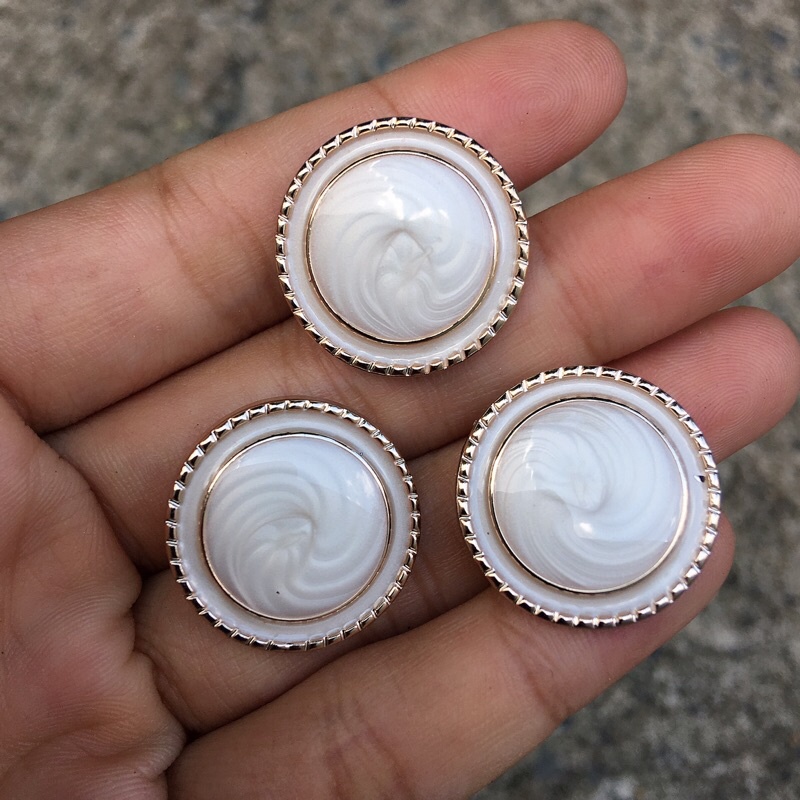 Set 5 NÚT vest CAO CẤP KÍCH 2cm , 1.8cm , 2.5cm