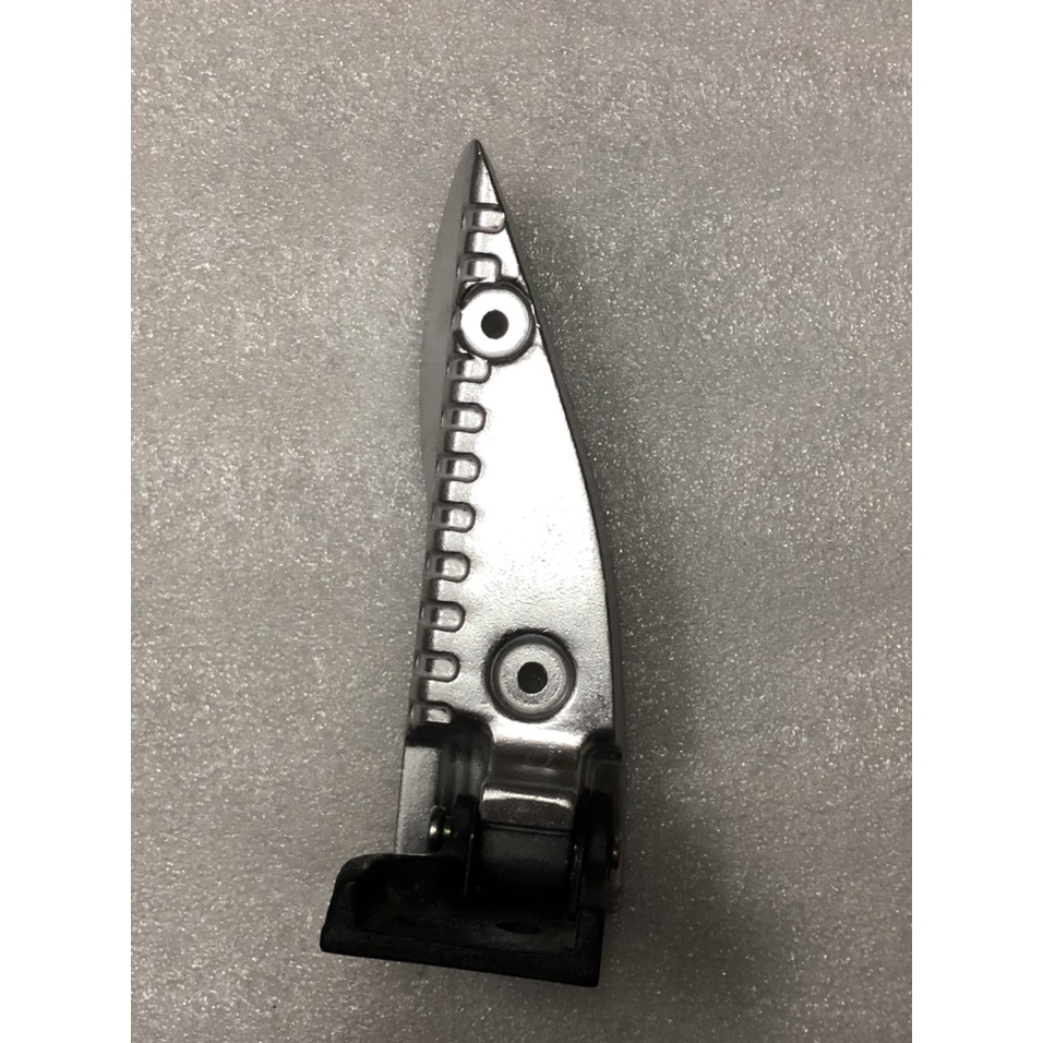 Gác chân/ Cụm gác chân xe Shark mã VVB