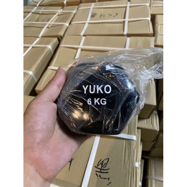 Tạ bọc cao su Yuko 6kg( giá 1 quả)