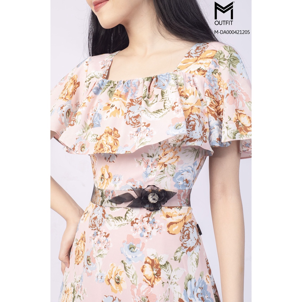 Đầm cổ vuồng, kẹp bèo, đính hoa eo MMOutfit M-DA000421205