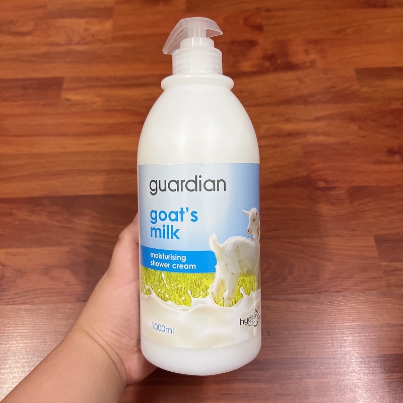 Sữa Tắm Trắng Da Dưỡng Ẩm Guardian Moisturising Shower Cream Goat’s Milk Chiết Xuất Sữa Dê 1000ml / 1L