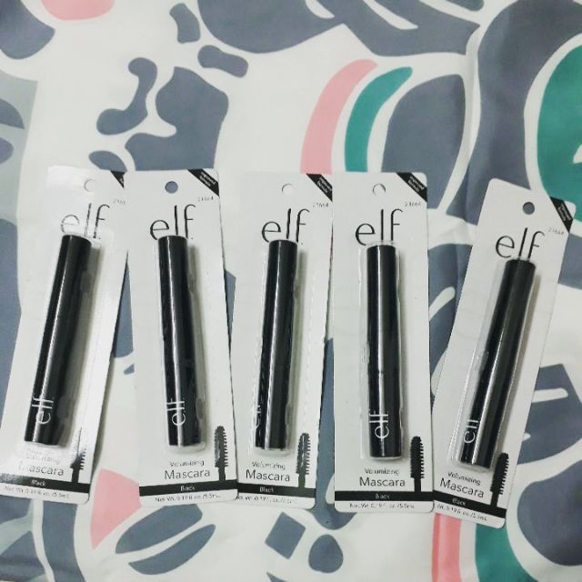 Mascara làm dày và cong mi E.L.F