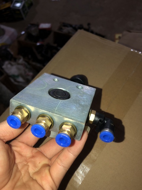 tay cài ben hoàng huy 8 tấn ( tay trang ben )