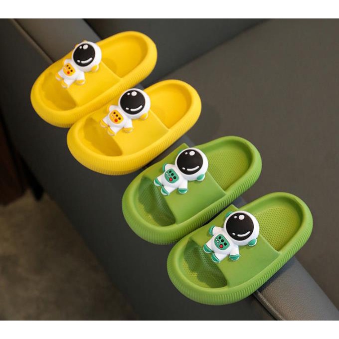 Dép Cao Su Đi Trong Nhà Chống Trượt Họa Tiết Hoạt Hình Thời Trang Mùa Hè Cho Bé