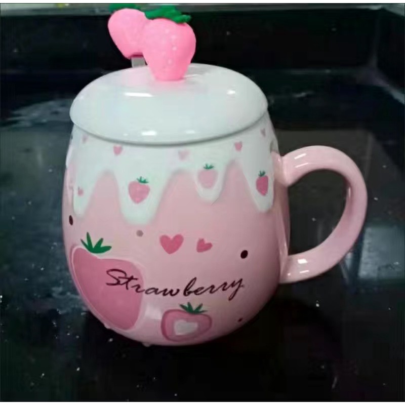 Ly sứ hình trái dâu có nắp kèm muỗng và ống hút dung tích 450ML