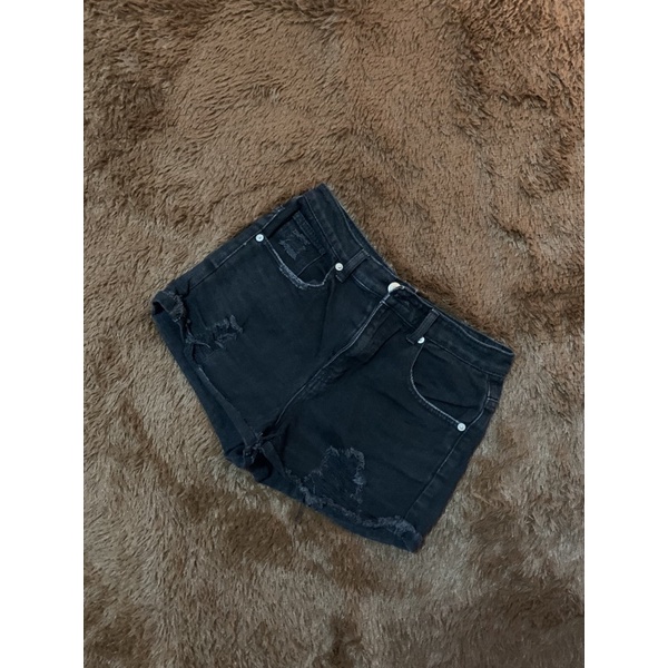 quần short jeans đen