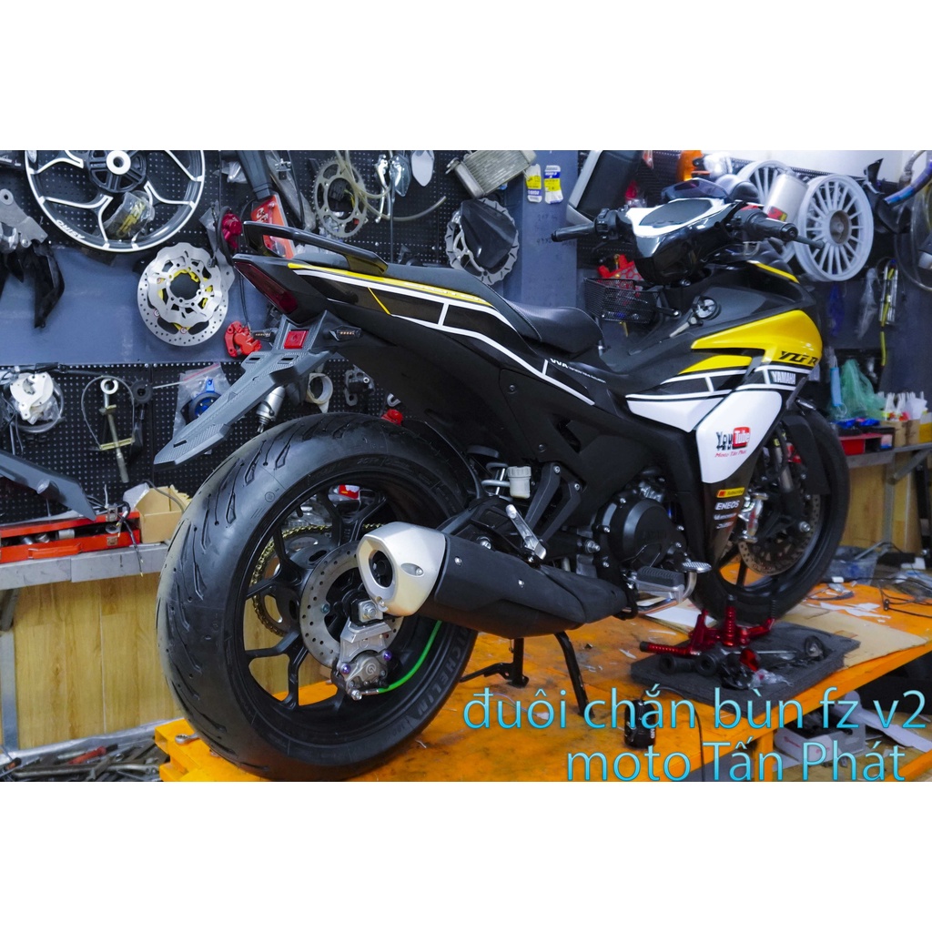 Rè kiểu FZ v2 cho Exciter, chắn bùn sau ex155vva moto tấn phát