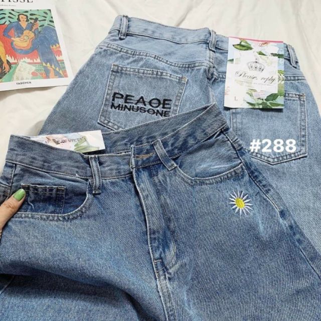 Quần baggy jean thêu hoa cúc + belt