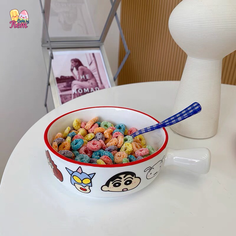 Bát gốm sứ size nhỡ có tay cầm chống nóng hình hoạt hình Shin - Cậu bé bút chì.