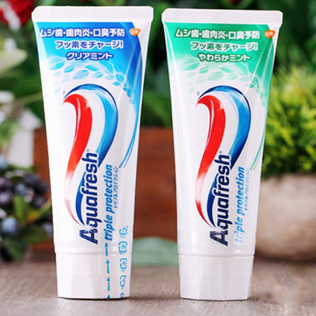 Kem Đánh Răng Aquafresh Khỏe Nướu, Răng, Thơm Miệng 160g+20g Triple Protection Toothpaste