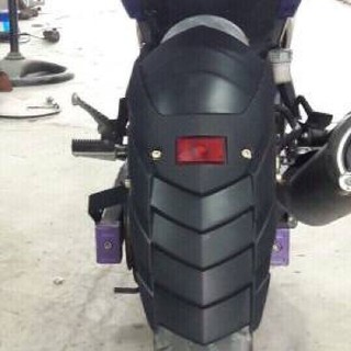 Chắn bùn z1000 dành cho ex150 va winne