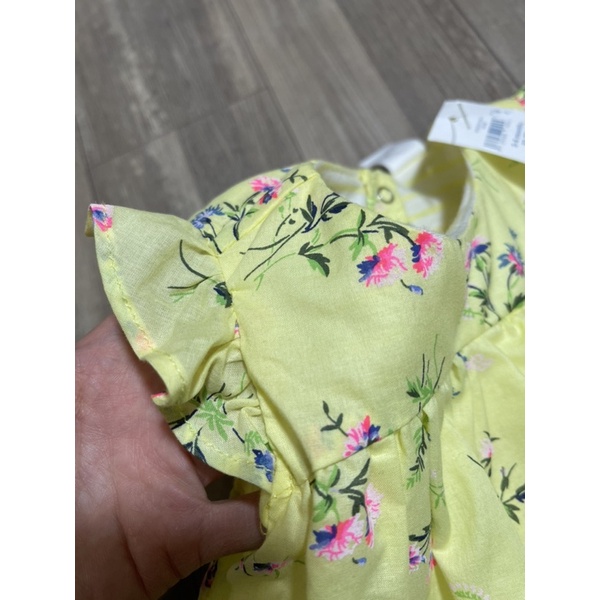 Body Gap hoa nhí vàng bé gái