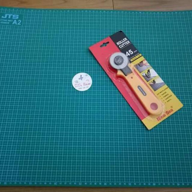 Bảng cắt - dao cắt