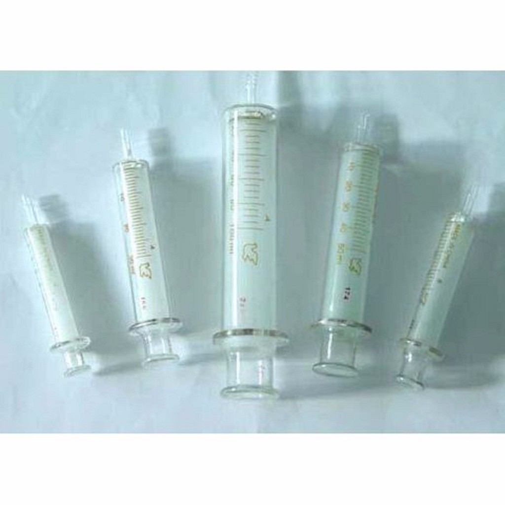 Bơm tiêm thủy tinh 5cc