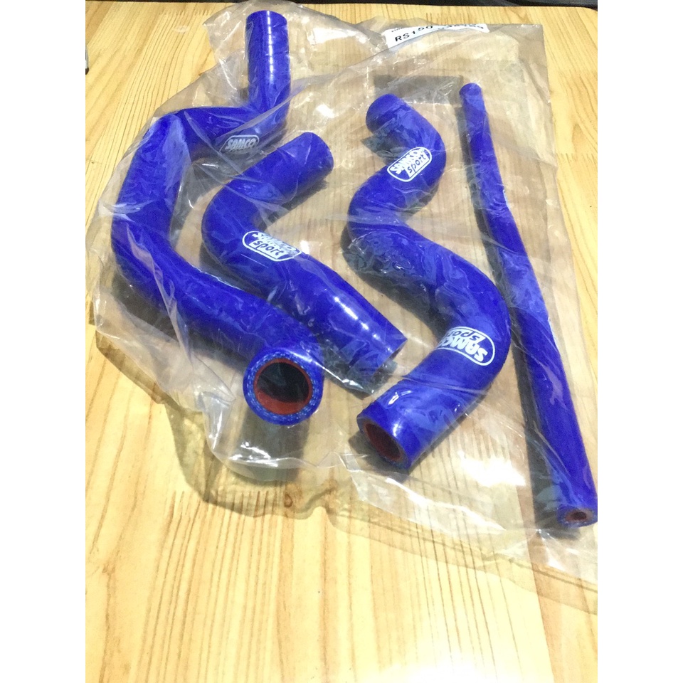 Bộ ống nước xe sonic hiệu samco màu xanh