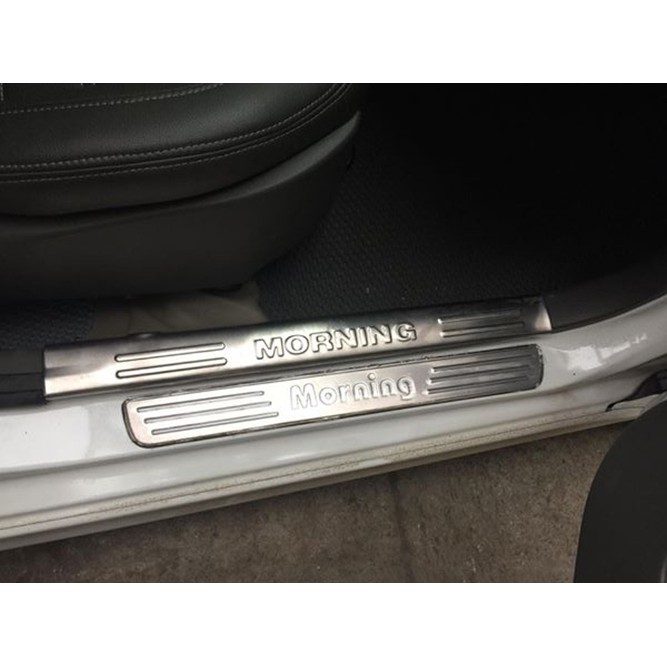 Ốp Bậc Xe Kia Morning đời 2012 đến 2020 mẫu Inox 304 bền đẹp