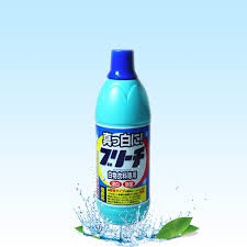 Nước tẩy trắng quần áo 600ml Rocket NHẬT BẢN Tẩy các vết bẩn, vết ố vàng, đồ ăn,...nhanh chóng và hiệu quả