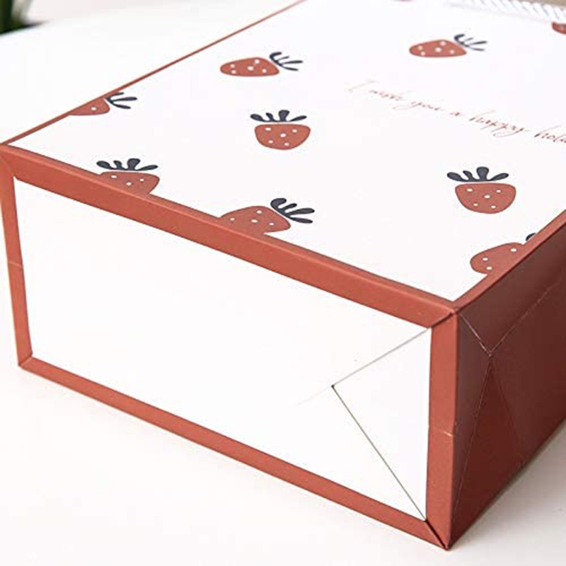 Túi xách giấy đựng quà tặng họa tiết quả dâu đáng yêu chất lượng cao