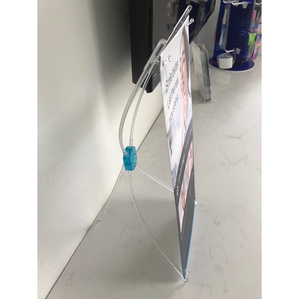Standee X nhập khẩu 2 kích thước, Giá chữ X treo bannner quảng cáo, chân Standee X kt 0.6 x 1.6 và 0.8x1.8m
