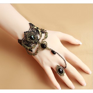 Vòng tay choker hình trái tim cổ điển