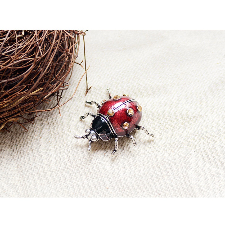 Ghim Cài Áo Hình Bọ Cánh Cứng Thời Trang