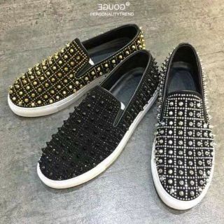 Giày lười đính đinh Louboutin