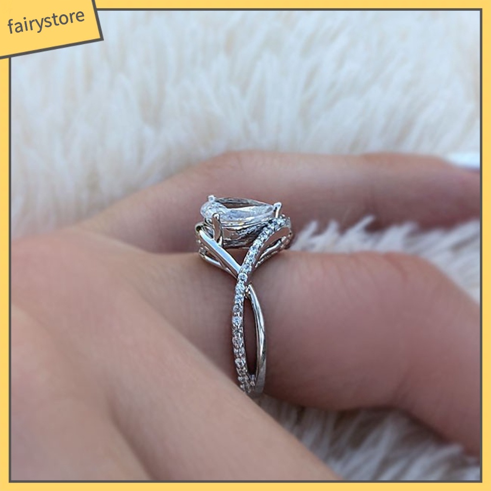 Nhẫn Hợp Kim Đính Đá Hình Giọt Nước Xinh Xắn