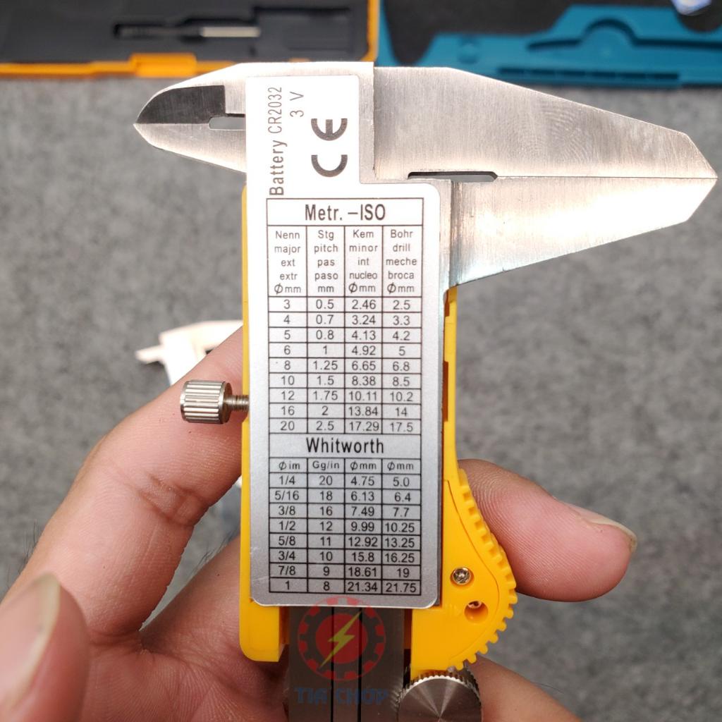 Thước kẹp điện tử 0-150mm Ingco HDCD28150 Total TMT321501