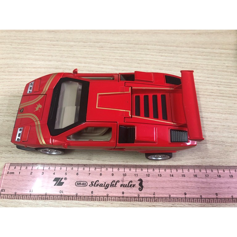 Mô hình xe cổ Lamborghini tỉ lệ 1:32 bằng hợp kim