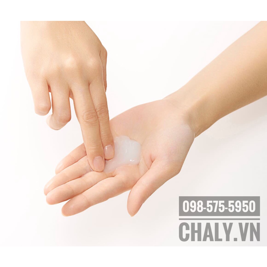 Kem dưỡng chiết xuất ý dĩ Naturie Skin Conditioning Gel 180g nội địa Nhật