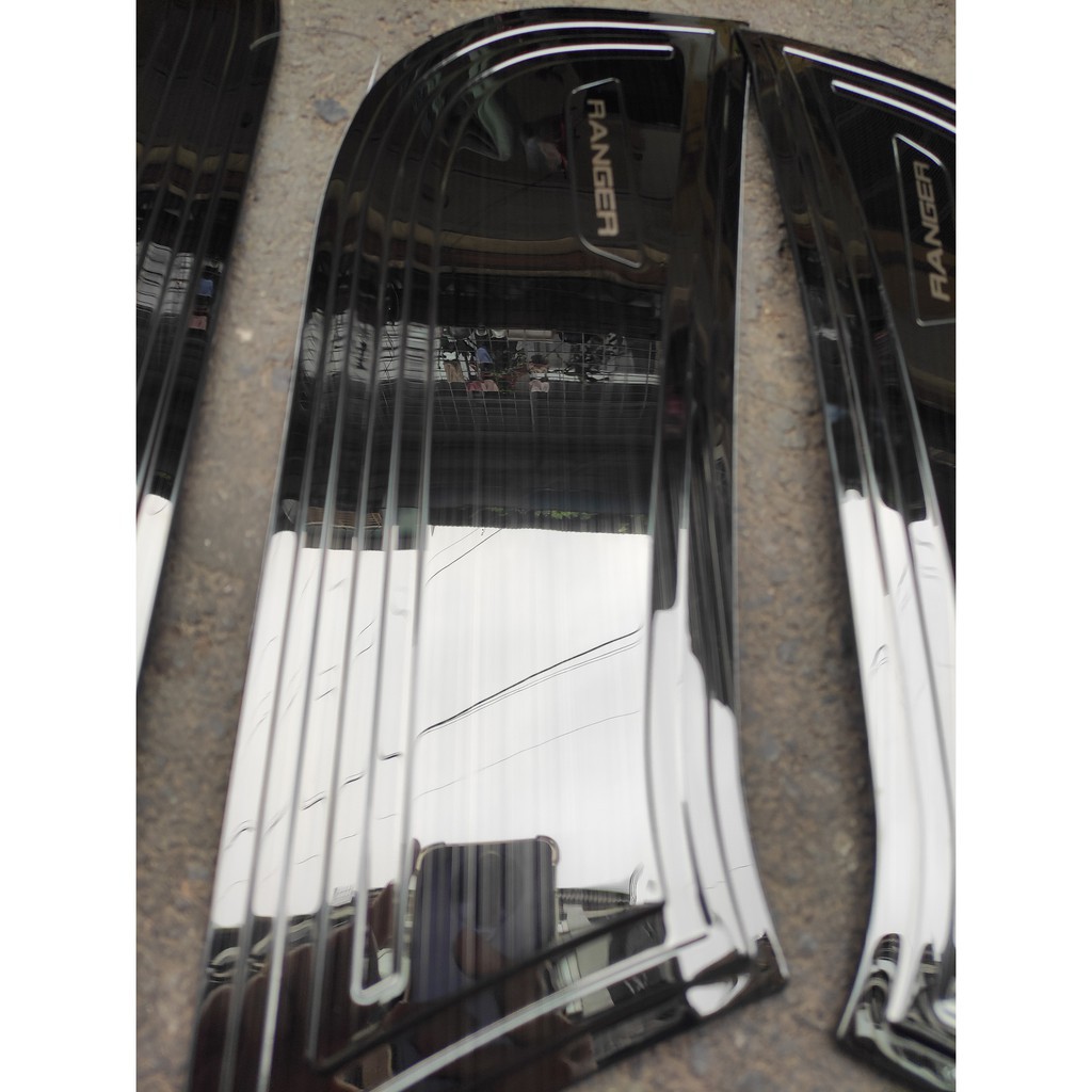 Ford Ranger, Ốp trang trí tapli cửa dành cho xe Ford Ranger 2016 2017 2018 2019