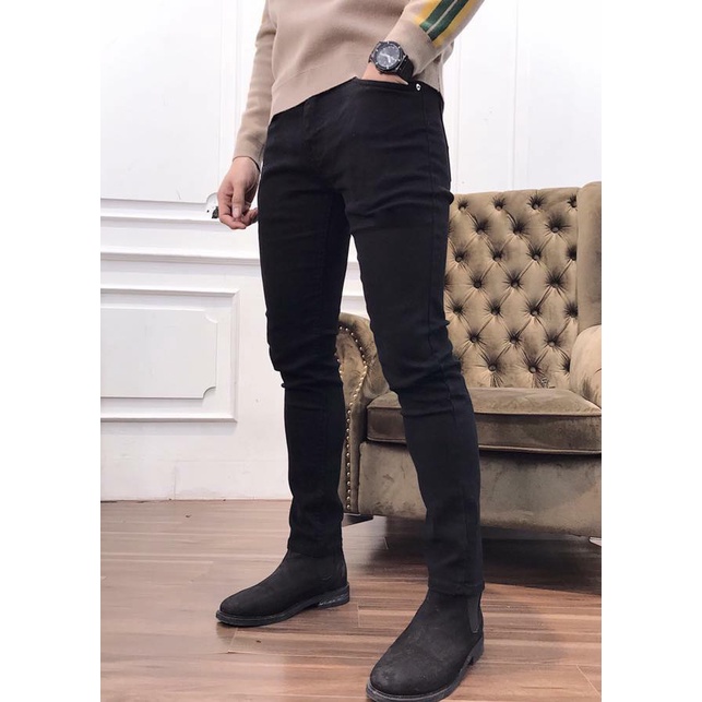 Quần Jean Nam Xanh Đậm Dáng Ôm Slim Fit Chất Vải Ít Phai Màu Co Giãn Nhẹ