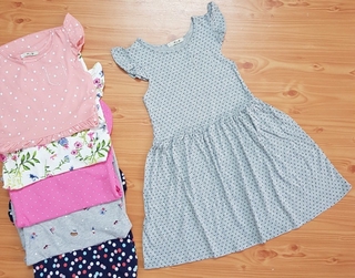 Đầm cánh tiên H&M