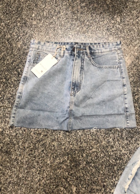 Quần giả váy jean rách | BigBuy360 - bigbuy360.vn