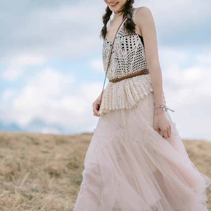 Chân váy boho tua rua ren freesz