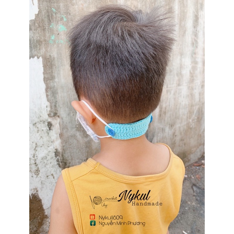 Tai giả đeo khẩu trang | BigBuy360 - bigbuy360.vn