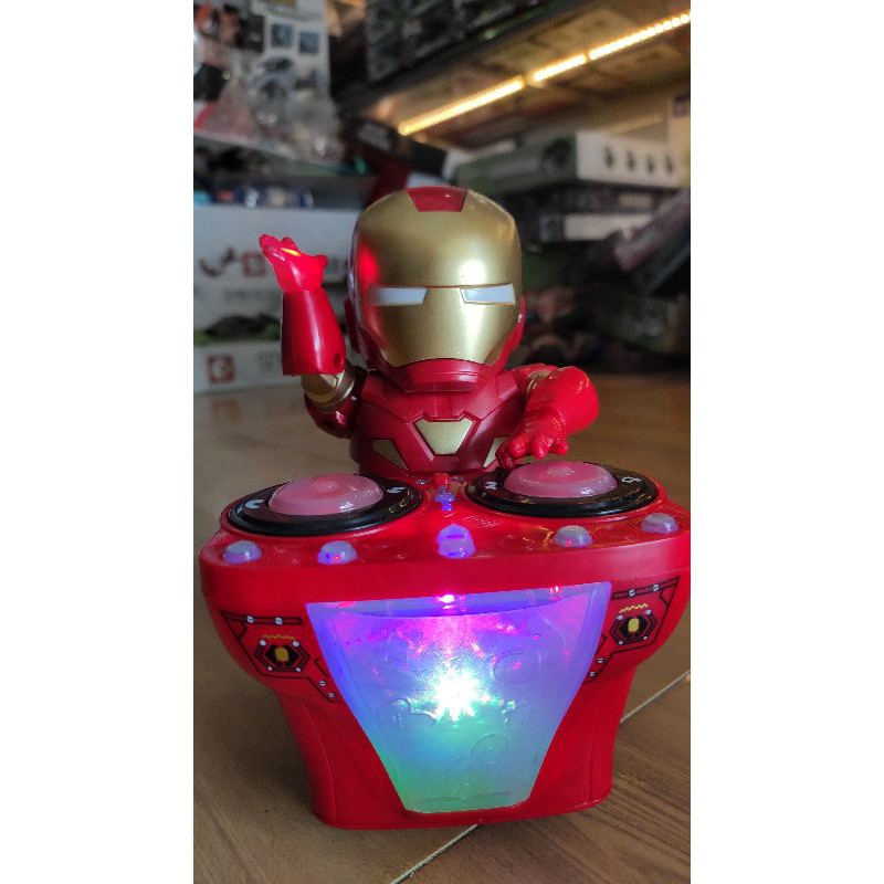 Đồ chơi Iron man đánh DJ ; Người sắt chơi nhạc DJ; đồ chơi Iron man vui nhộn.