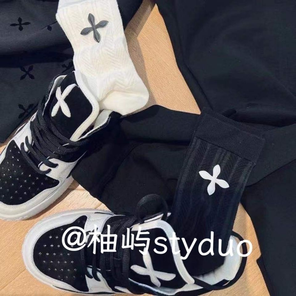 Bán Chạy!F &amp; X Tất Ống Xoắn Thoáng Khí Chịu Được Sức Nặng Màu Trắng Đen 2022 Dành Cho Bạn Nữ